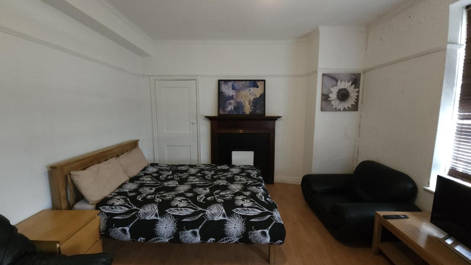 London Edgware Station Apartment Экстерьер фото