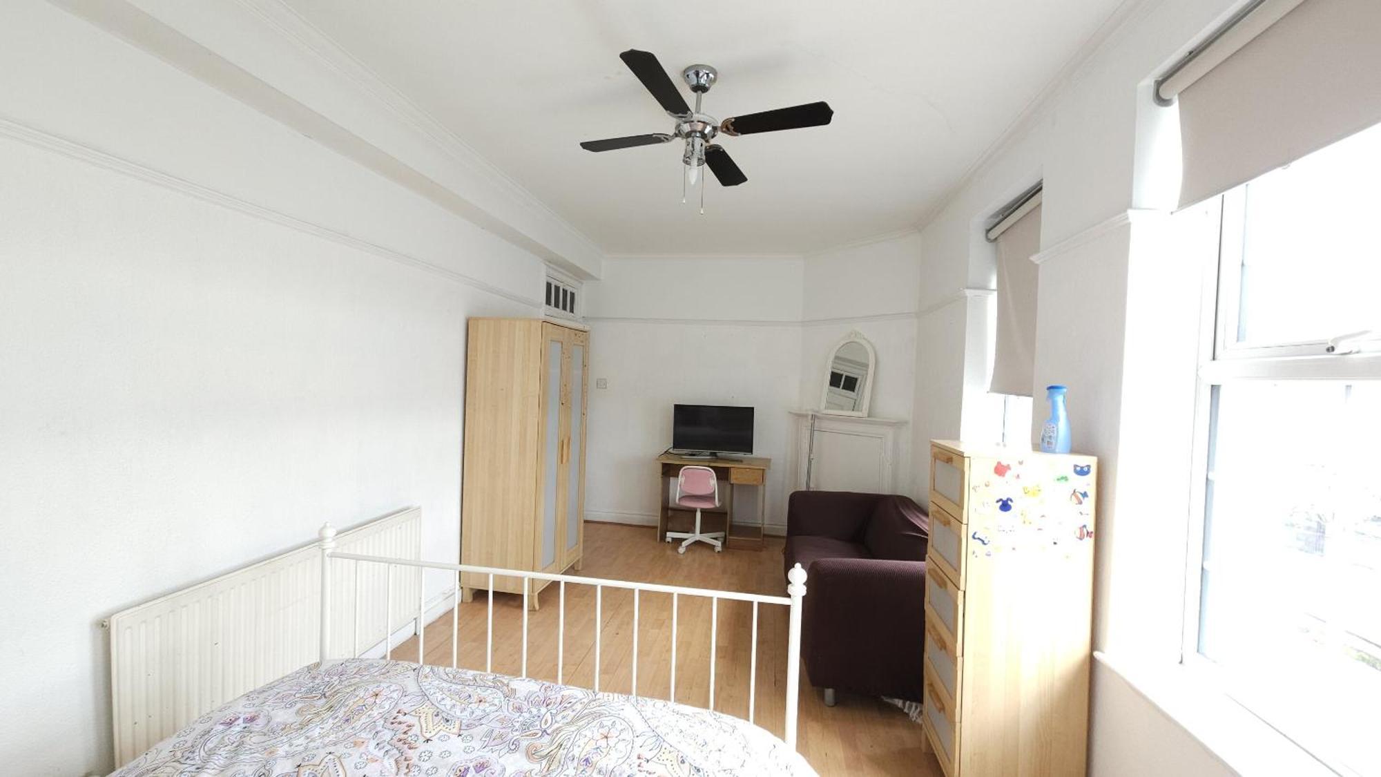 London Edgware Station Apartment Экстерьер фото