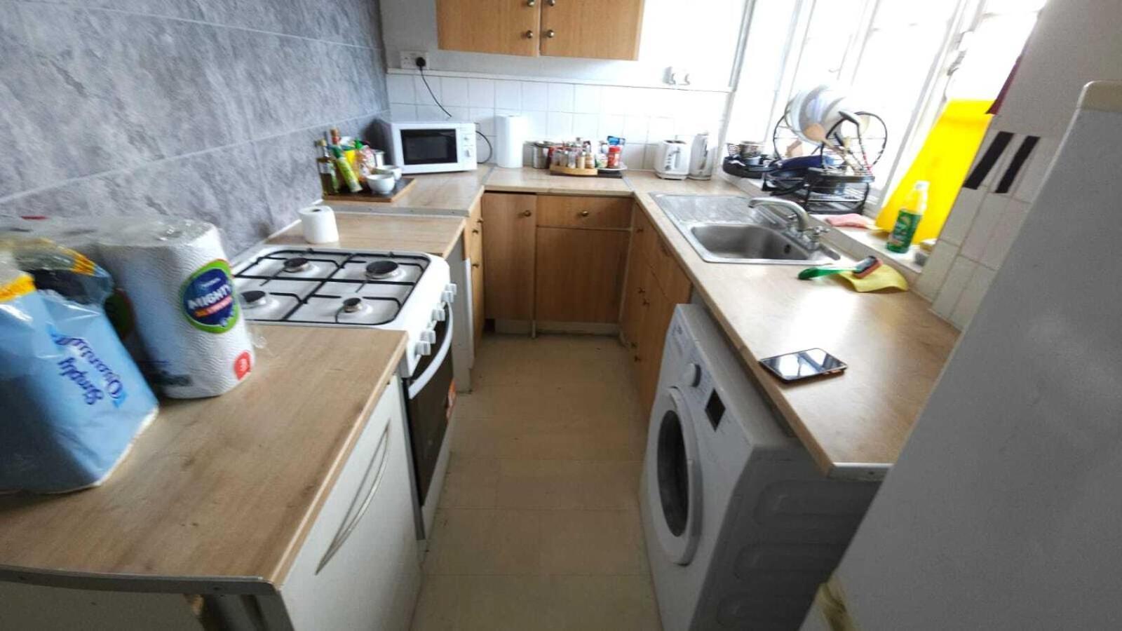 London Edgware Station Apartment Номер фото