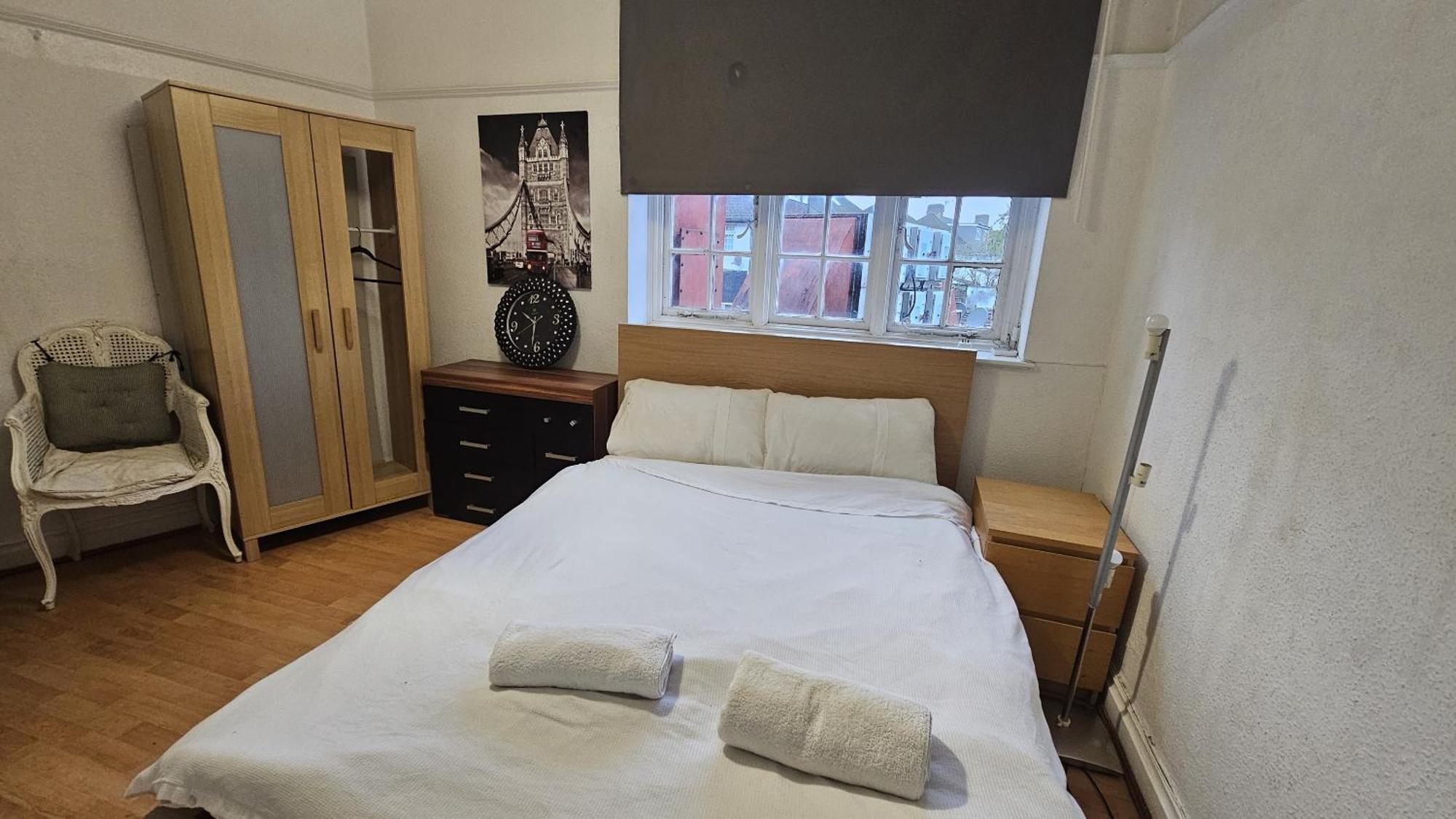 London Edgware Station Apartment Экстерьер фото